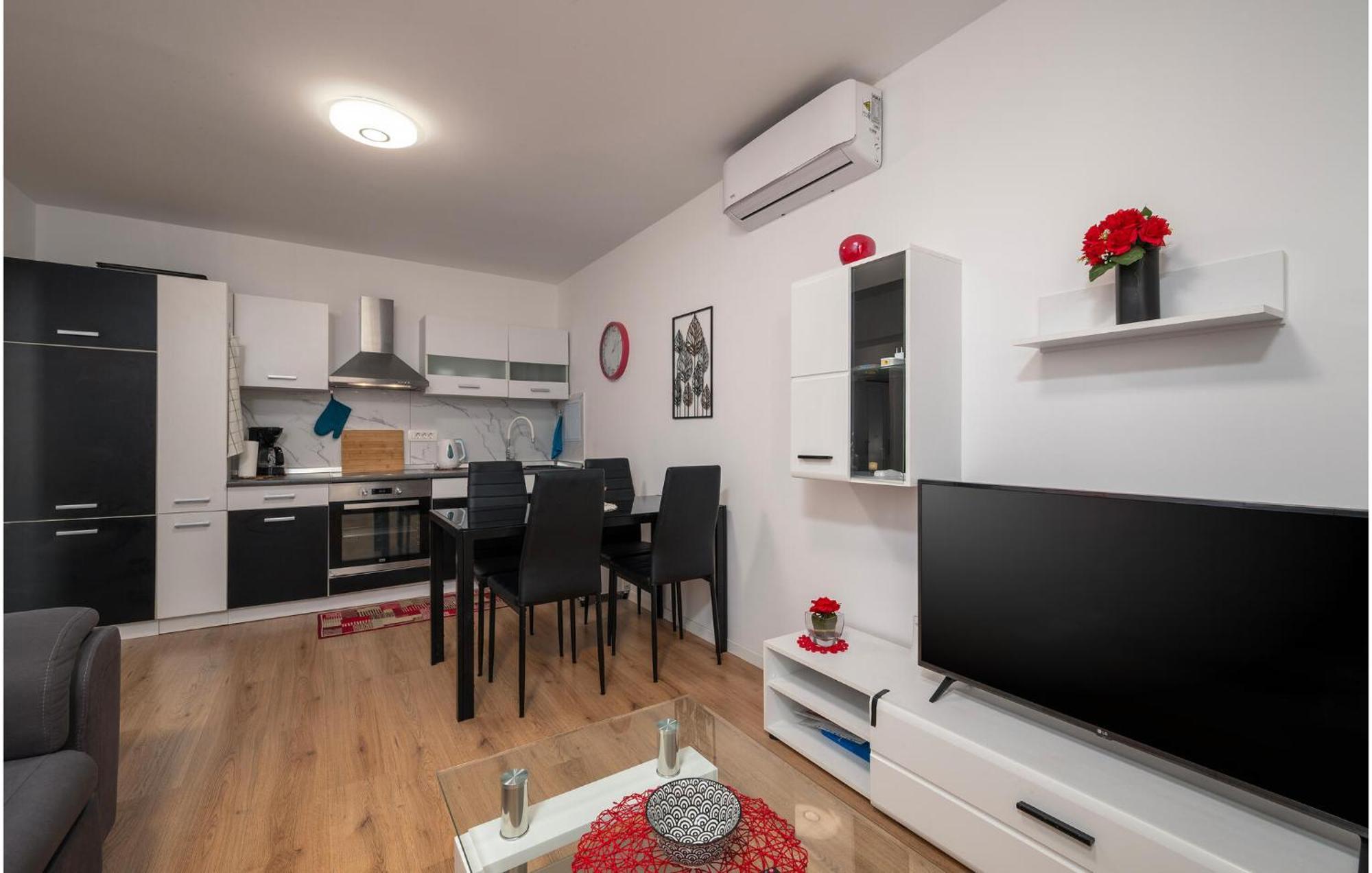 Center Sea Apartment Poreč